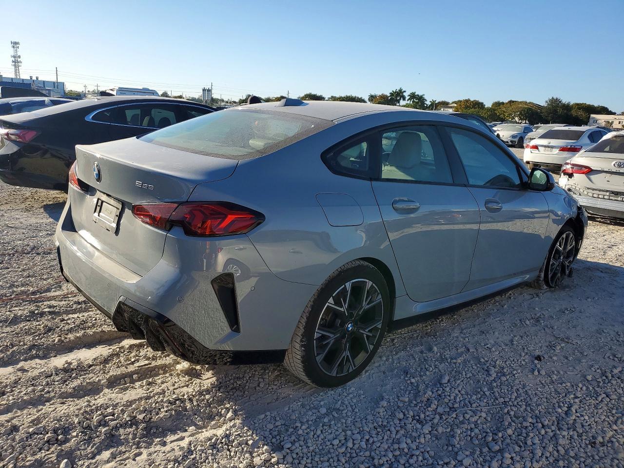 2026 BMW Motorrad 228 I - zdjęcie 3