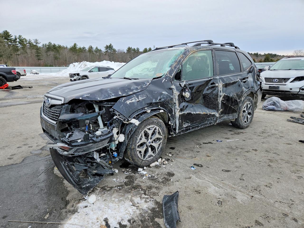 2021 Subaru Forester Premium - zdjęcie główne