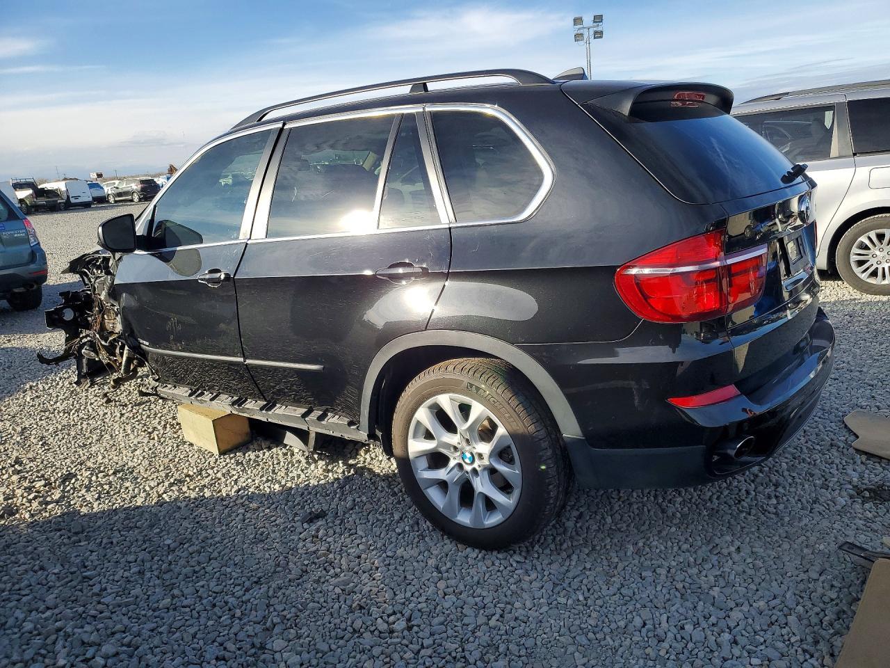 2013 BMW X5 xDrive35I - zdjęcie 2