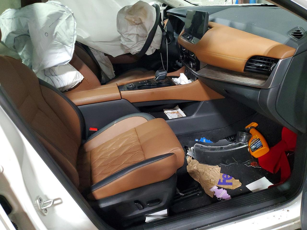 2026 Nissan Rogue Platinum - zdjęcie 7