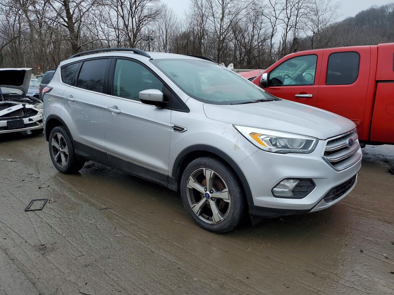 2017 Ford Escape Se - zdjęcie 4