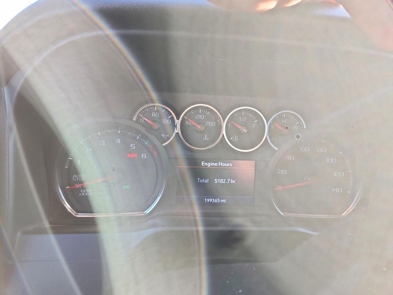 2019 Chevrolet Silverado K1500 Rst - zdjęcie 9