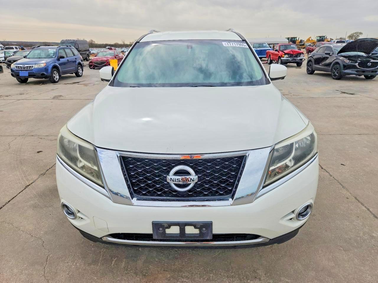 2015 Nissan Pathfinder S - zdjęcie 5