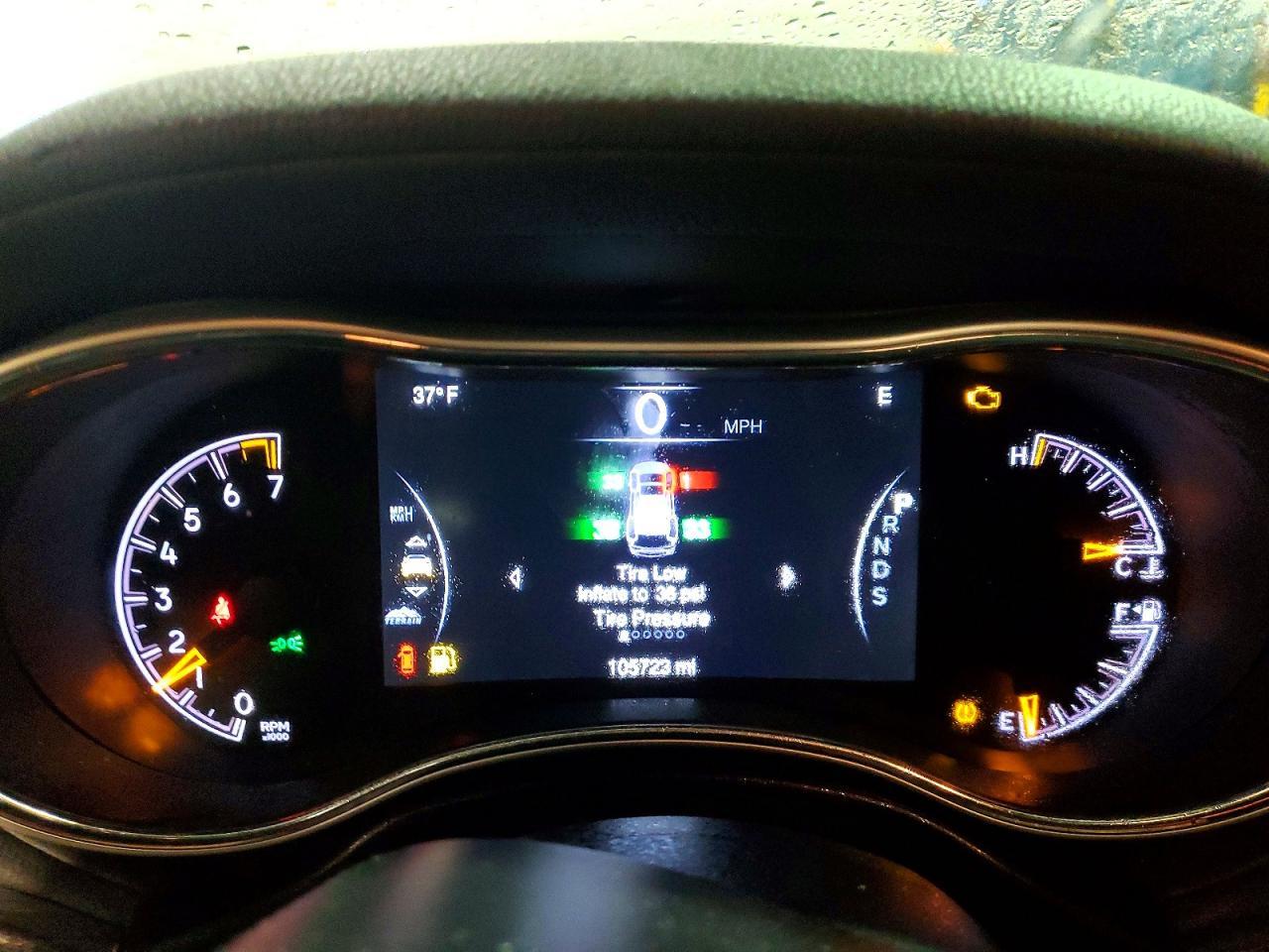 2015 Jeep Grand Cherokee Overland - zdjęcie 9