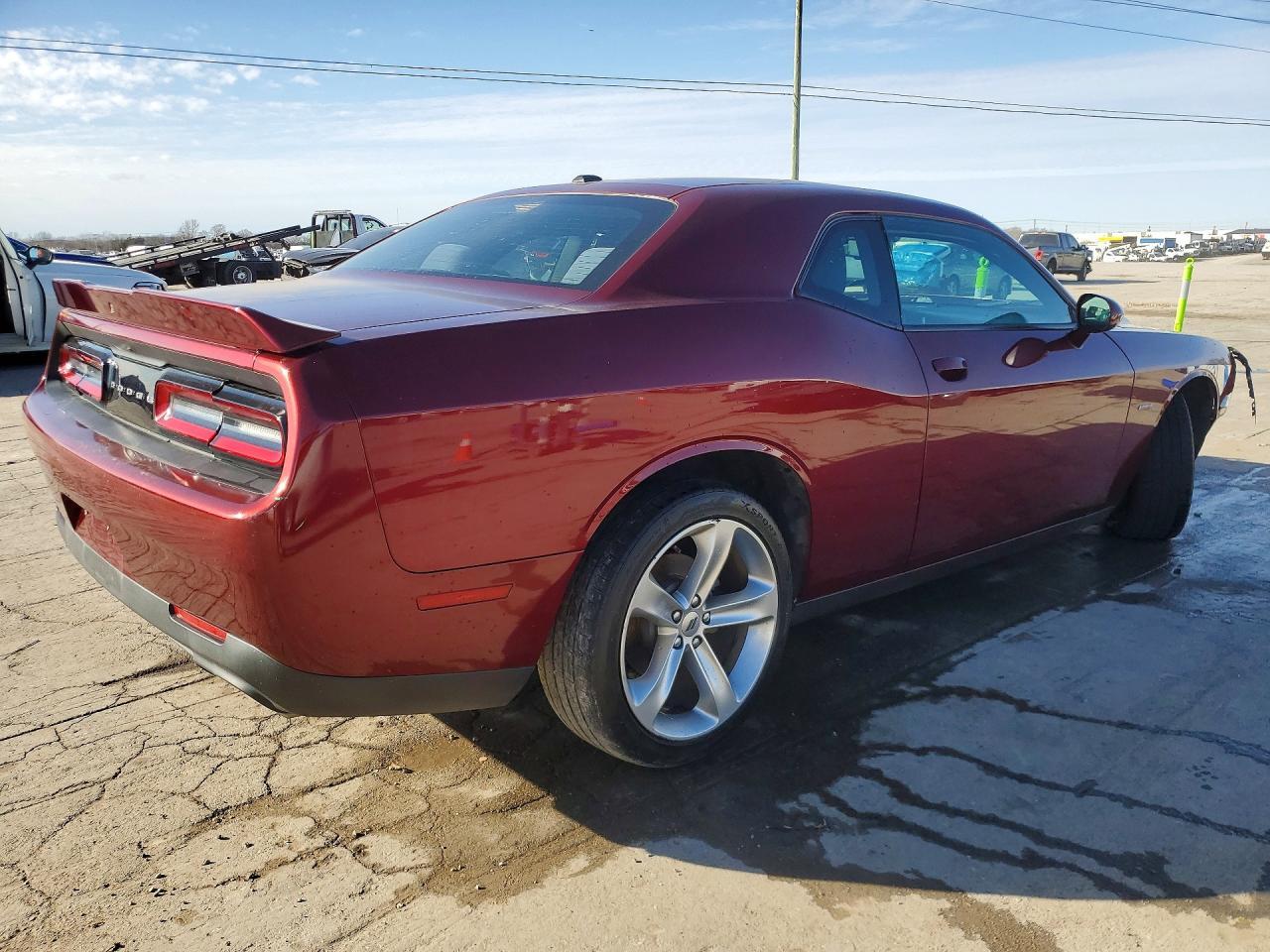 2018 Dodge Challenger R - zdjęcie 3