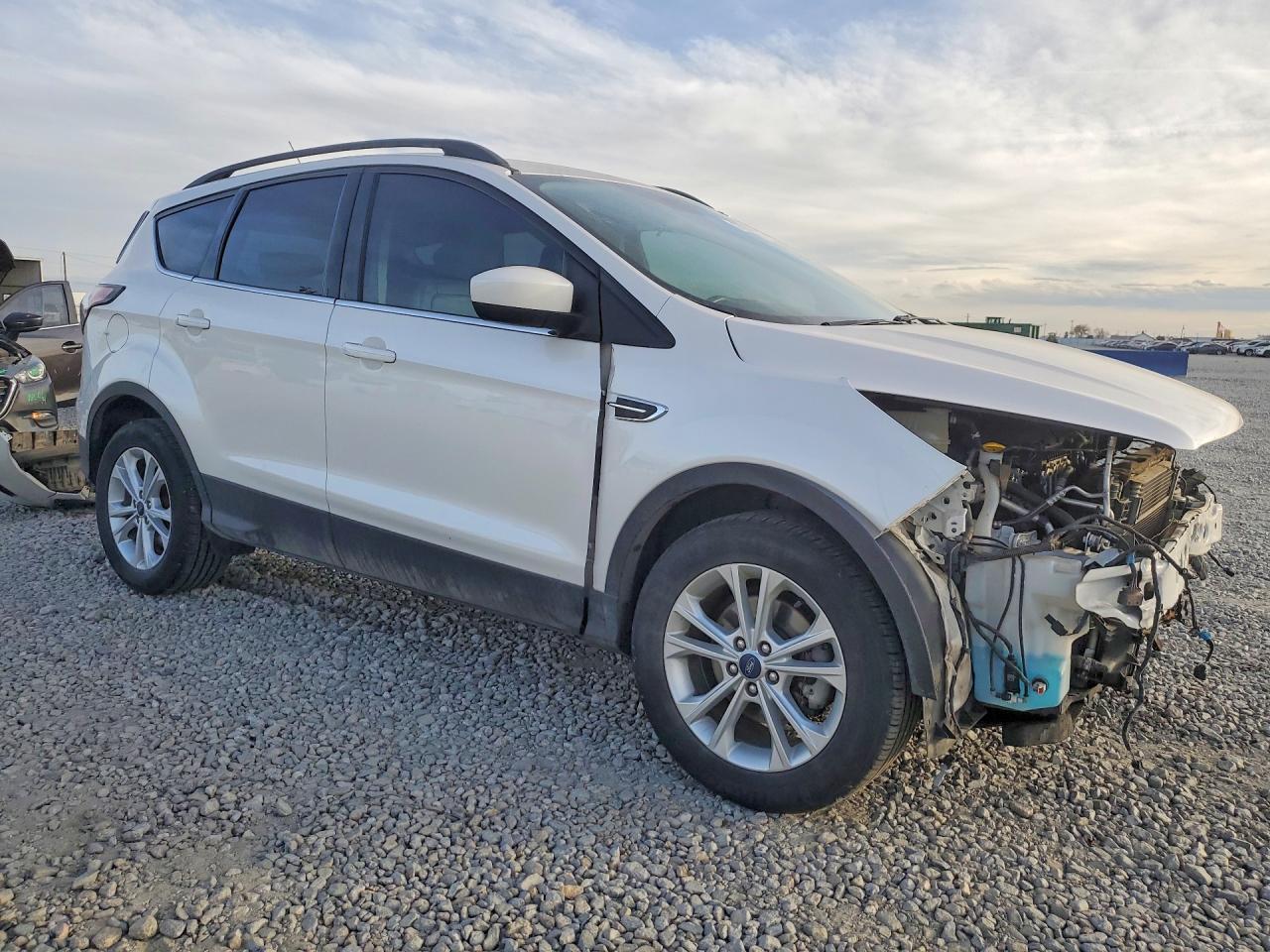 2018 Ford Escape Sel - zdjęcie 4