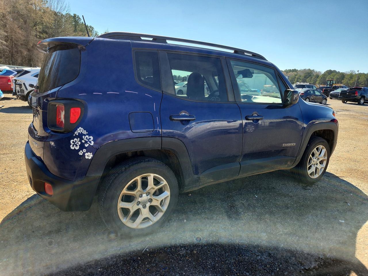 2018 Jeep Renegade Latitude - zdjęcie 3