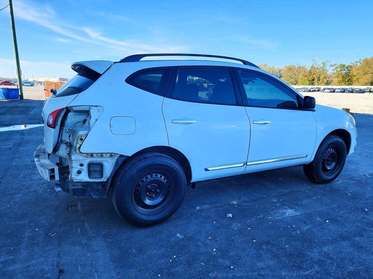 2013 Nissan Rogue S - zdjęcie 3