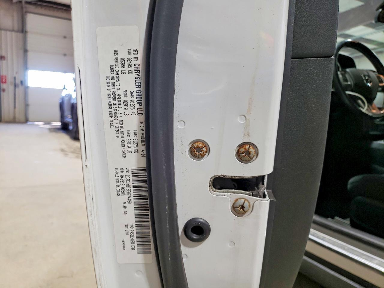 2014 Dodge Challenger R/T - zdjęcie 12