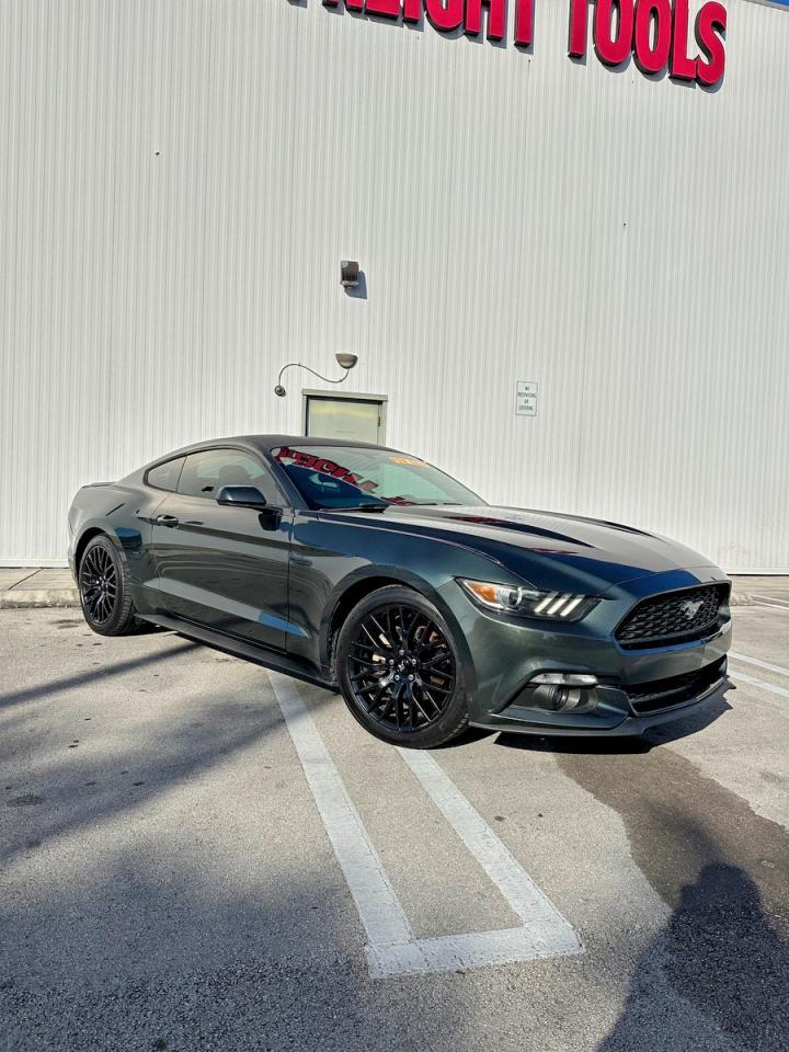 2015 Ford Mustang - zdjęcie główne