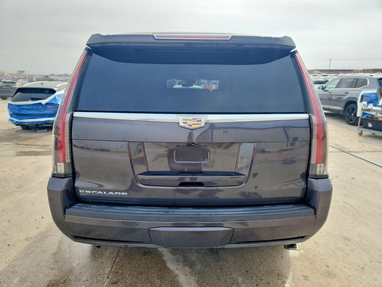 2017 Cadillac Escalade Platinum - zdjęcie 6