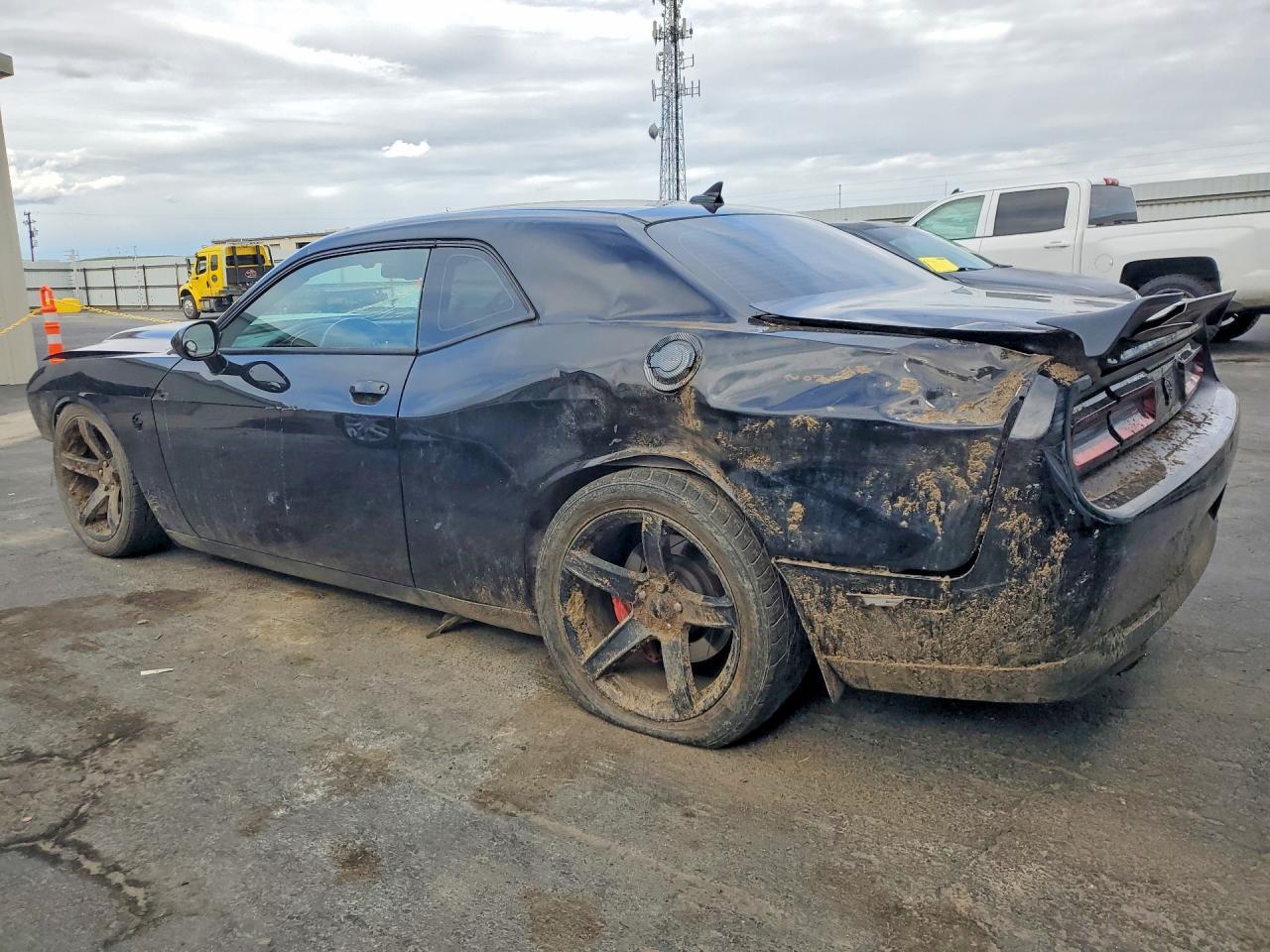 2017 Dodge Challenger Srt Hellcat - zdjęcie 2