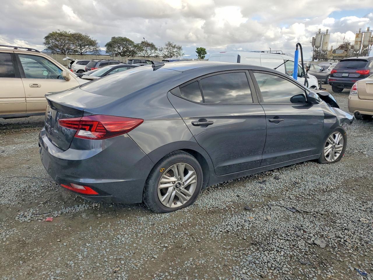 2020 Hyundai Elantra Sel - zdjęcie 3