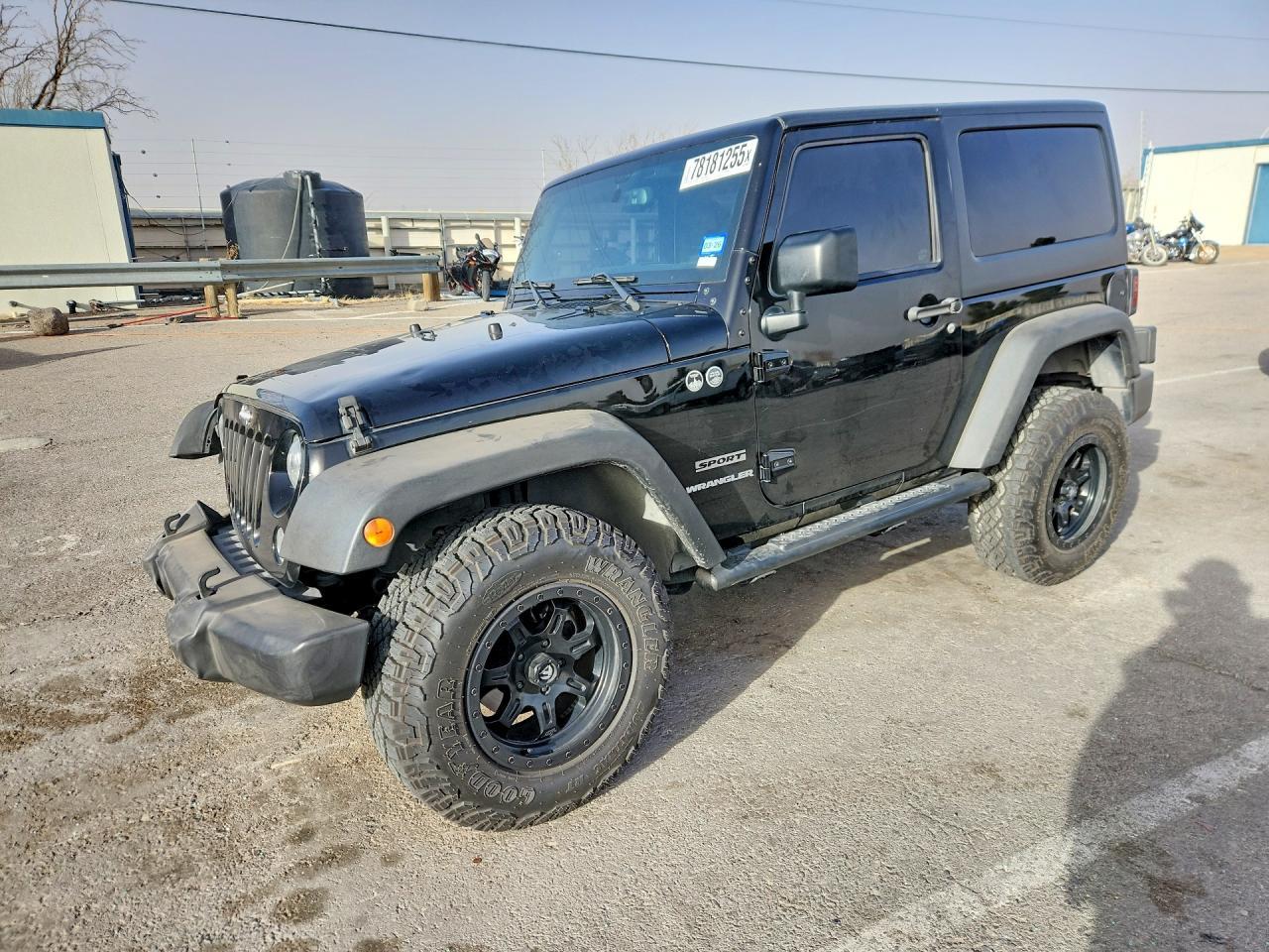 2015 Jeep Wrangler Sport - zdjęcie główne