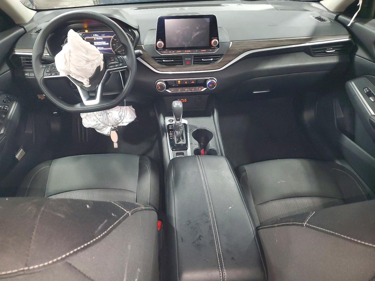 2025 Nissan Altima 2.5 Sv - zdjęcie 8