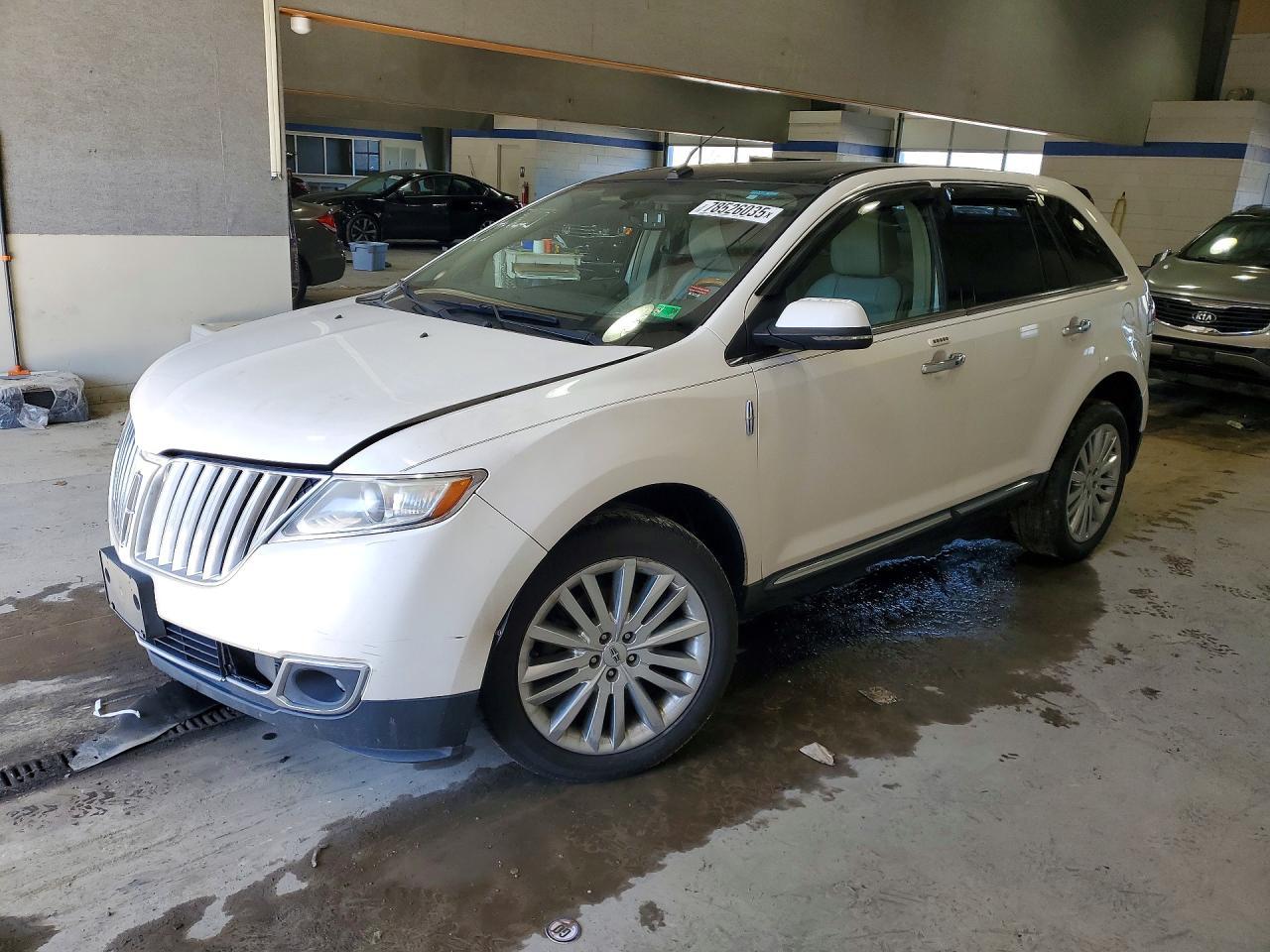 2013 Lincoln Mkx - zdjęcie główne