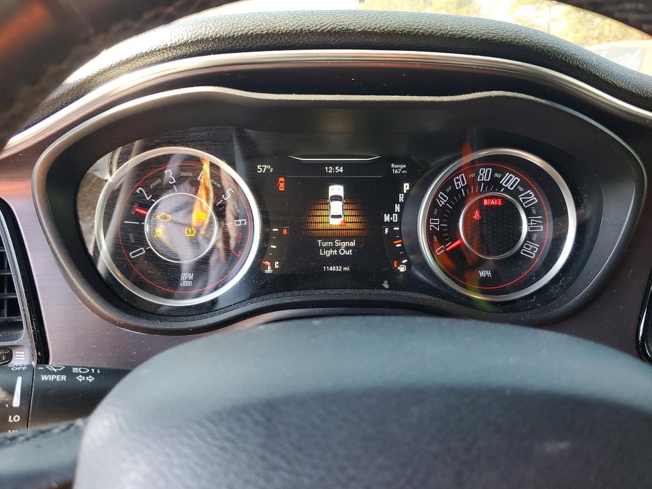 2015 Dodge Challenger Sxt - zdjęcie 9