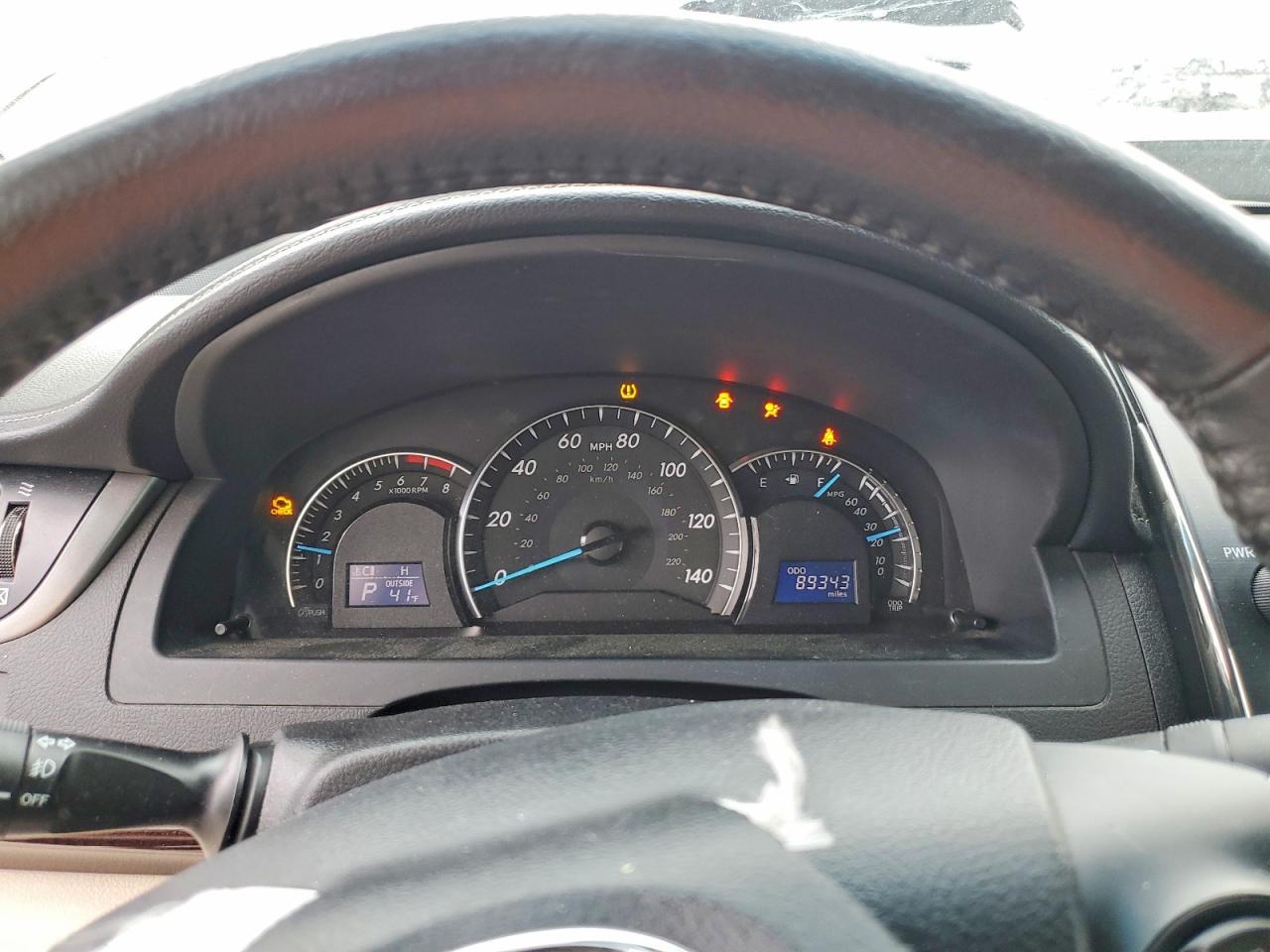 2014 Toyota Camry Se - zdjęcie 9