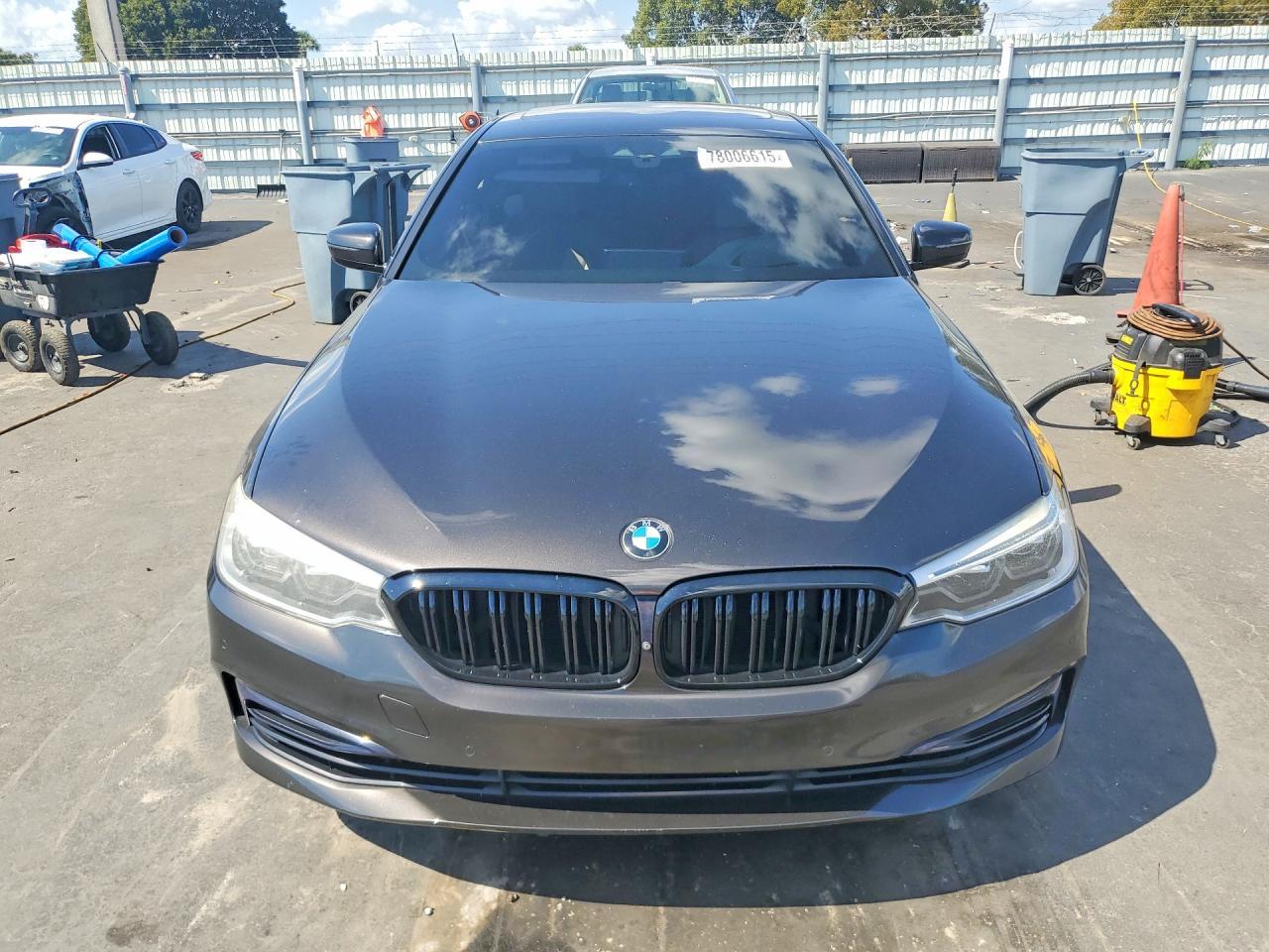 2017 BMW 530 I - zdjęcie 5