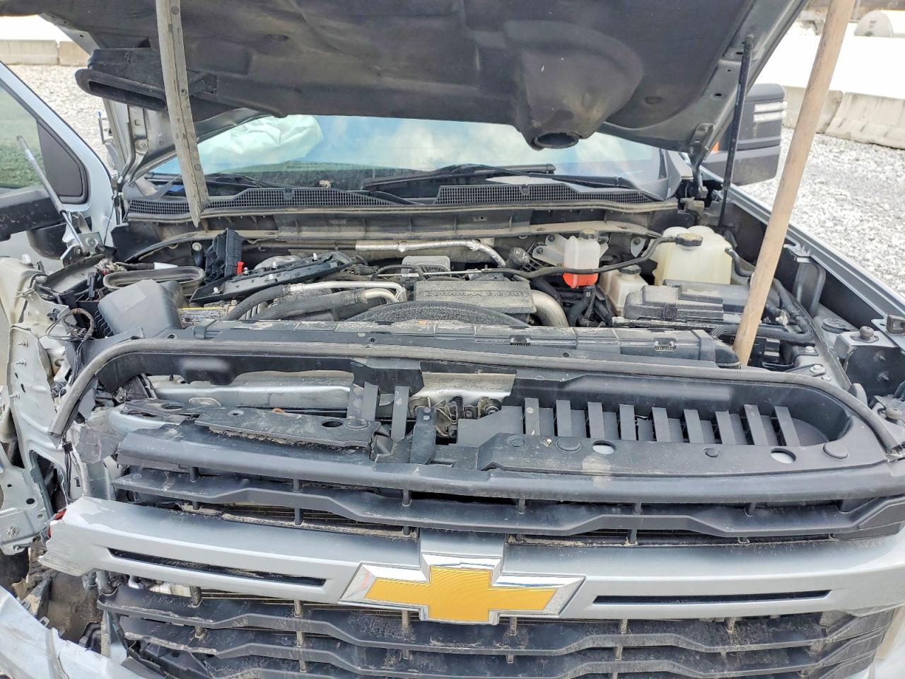 2024 Chevrolet Silverado K2500 Custom - zdjęcie 11