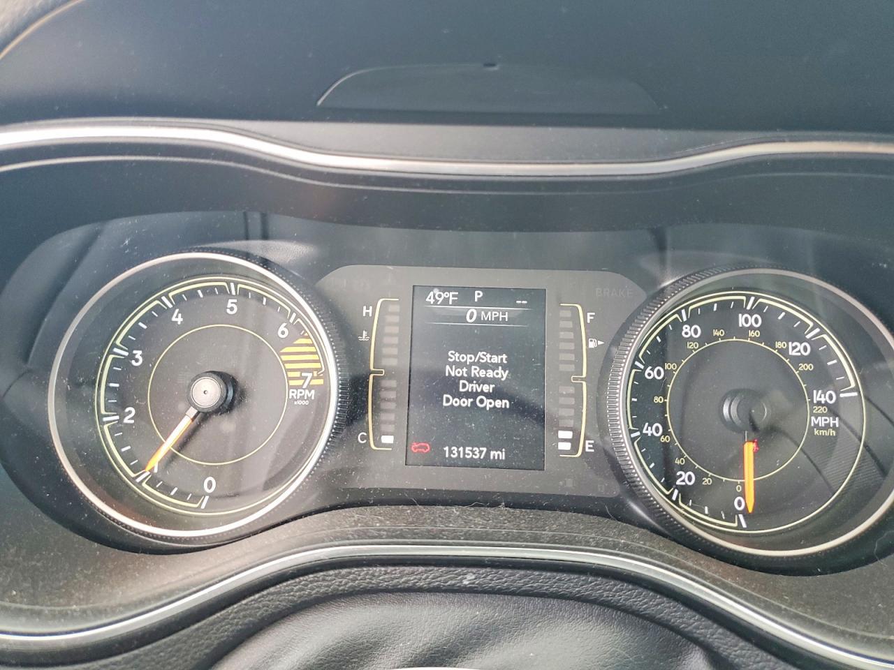 2019 Jeep Cherokee Latitude Plus - zdjęcie 9
