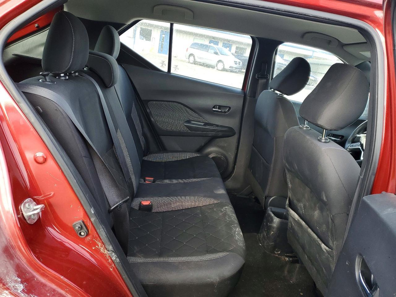 2019 Nissan Kicks S - zdjęcie 10