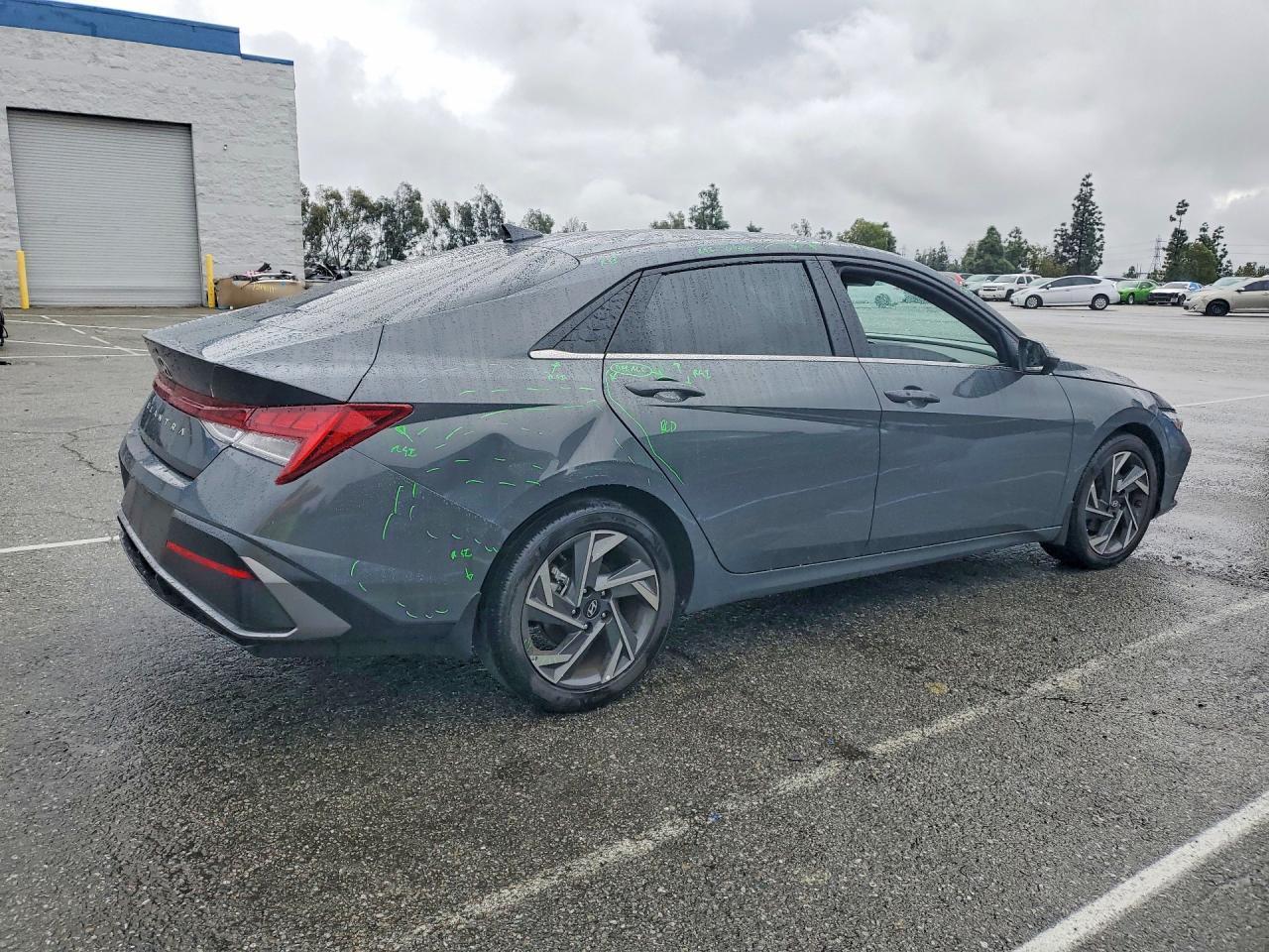 2024 Hyundai Elantra Sel - zdjęcie 3