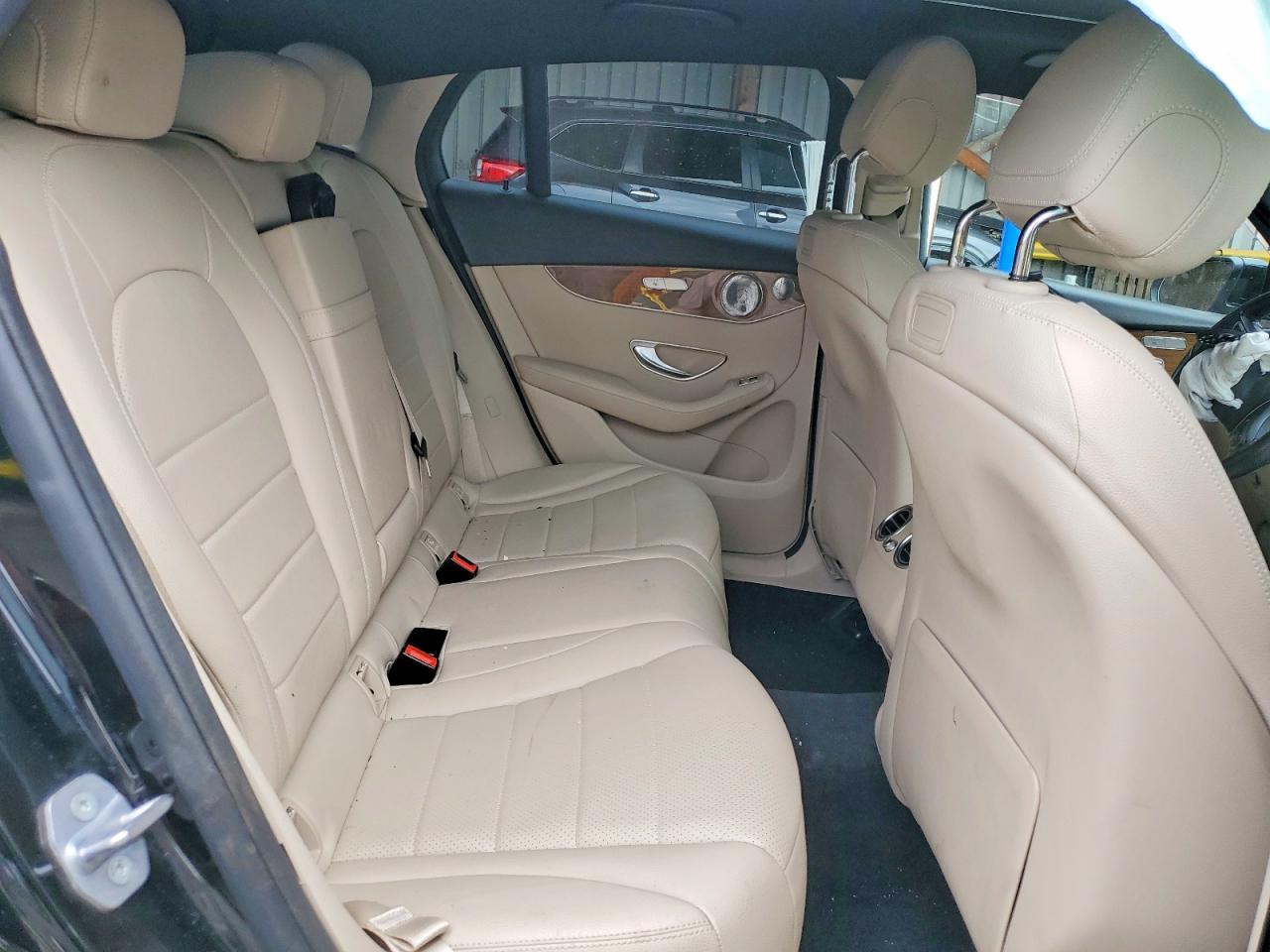 2019 Mercedes-Benz Glc Coupe 300 4Matic - zdjęcie 11