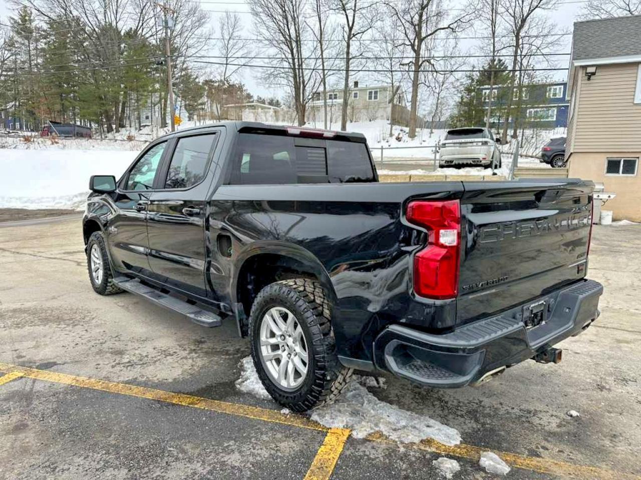 2020 Chevrolet Silverado K1500 Rst - zdjęcie 2