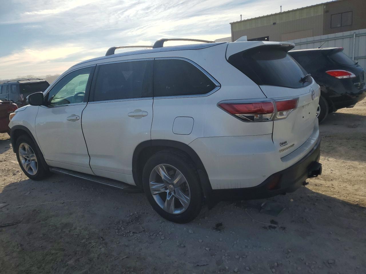 2015 Toyota Highlander Limited - zdjęcie 2