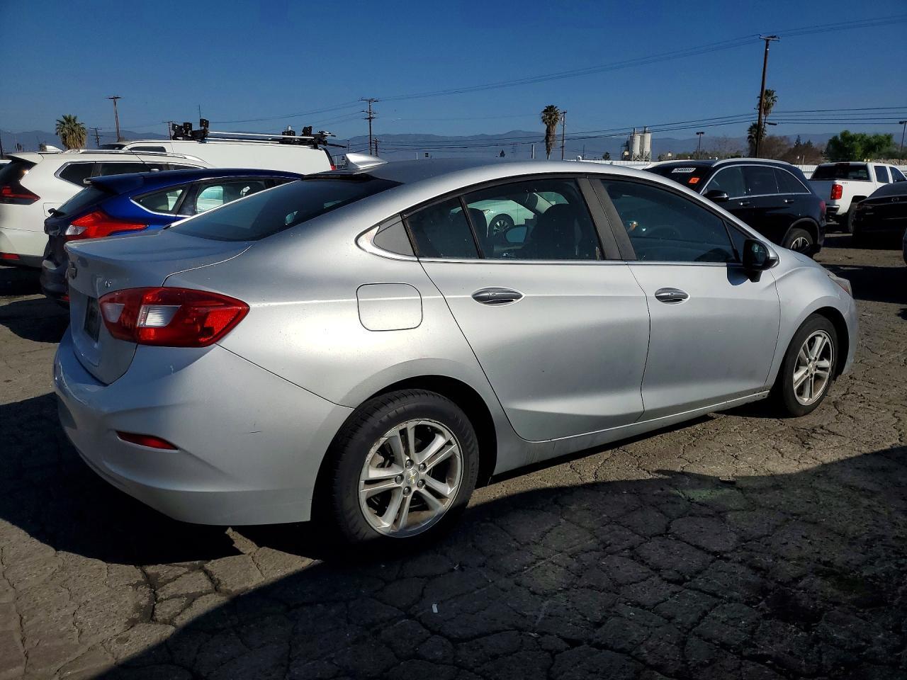 2016 Chevrolet Cruze Lt - zdjęcie 3