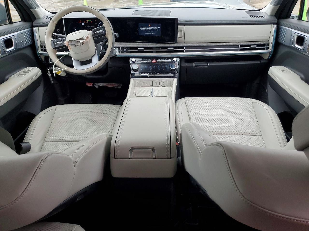 2025 Hyundai Santa Fe Calligraphy - zdjęcie 8