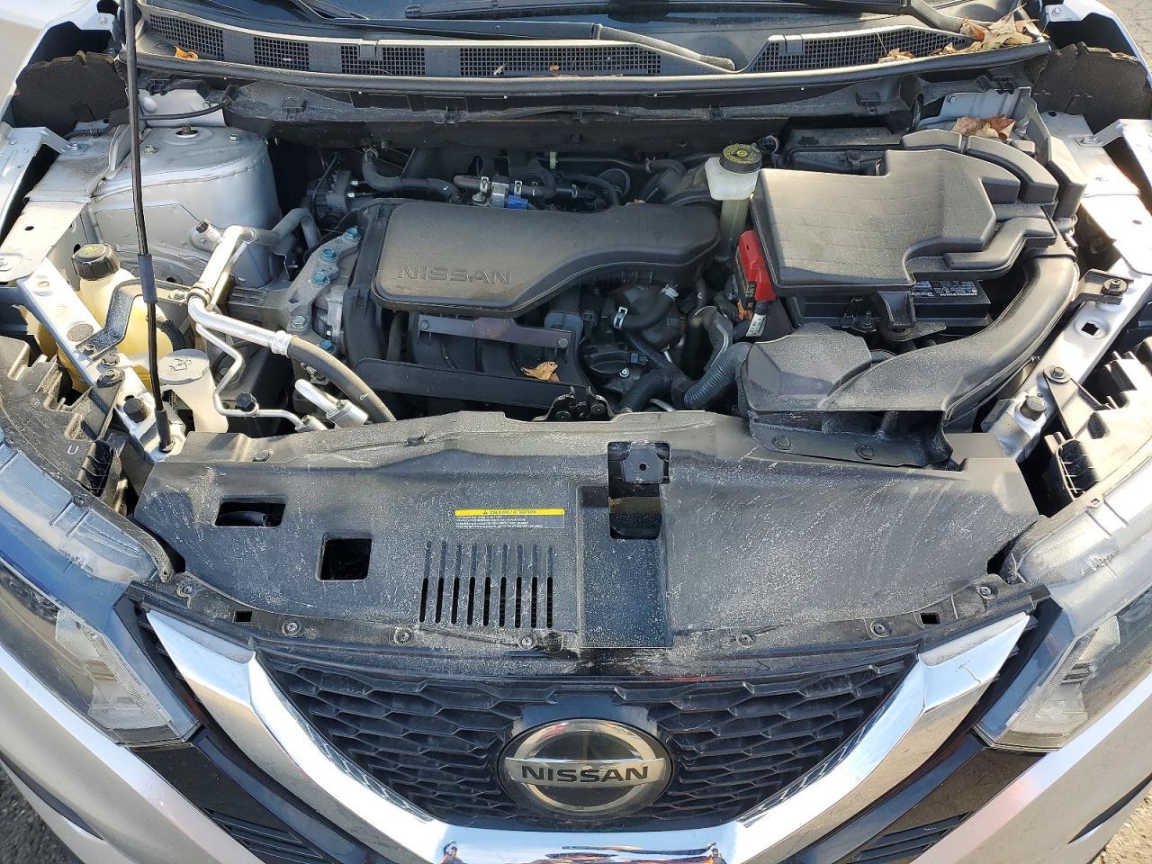 2020 Nissan Rogue Sport S - zdjęcie 12