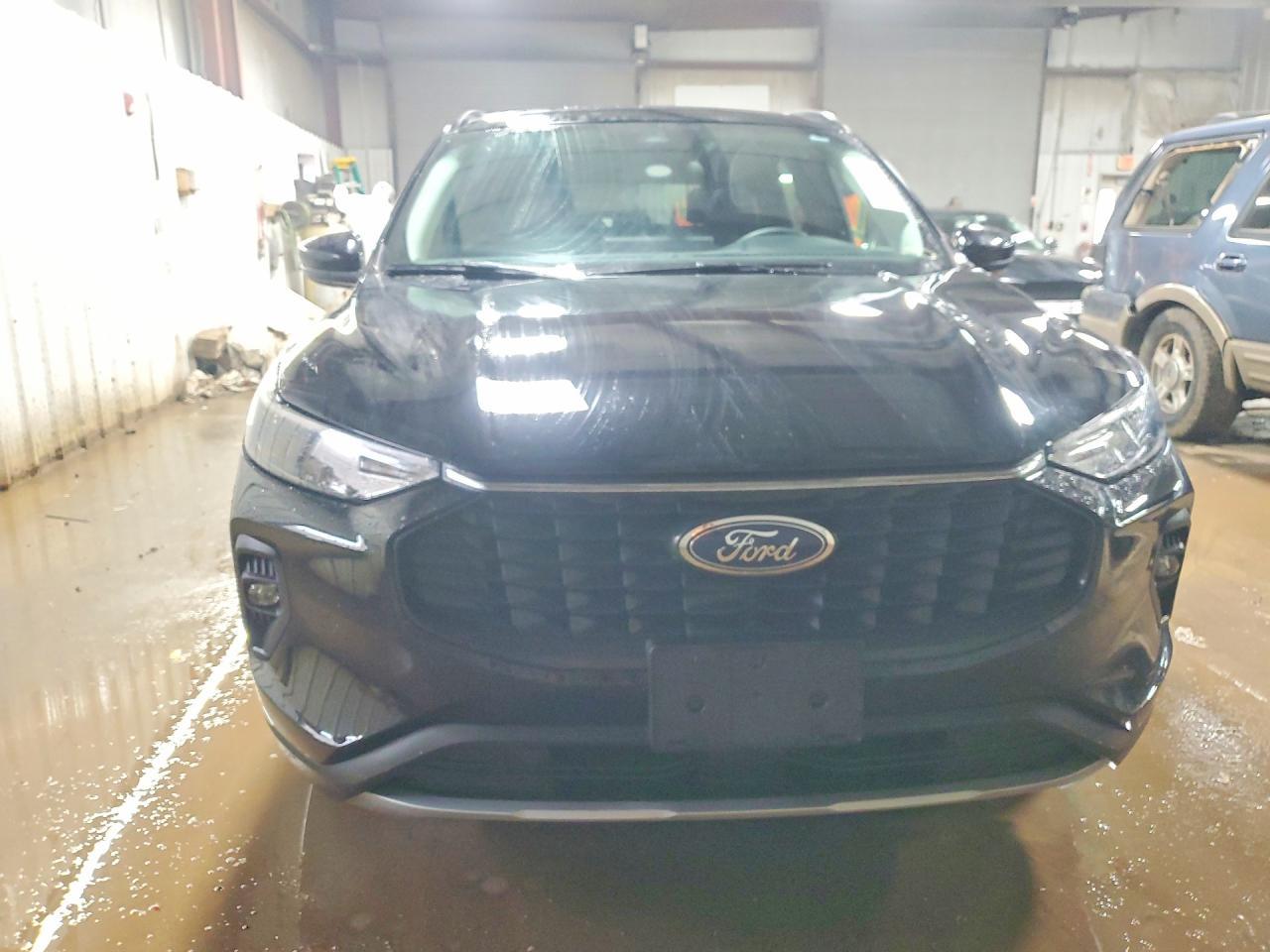 2023 Ford Escape - zdjęcie 5