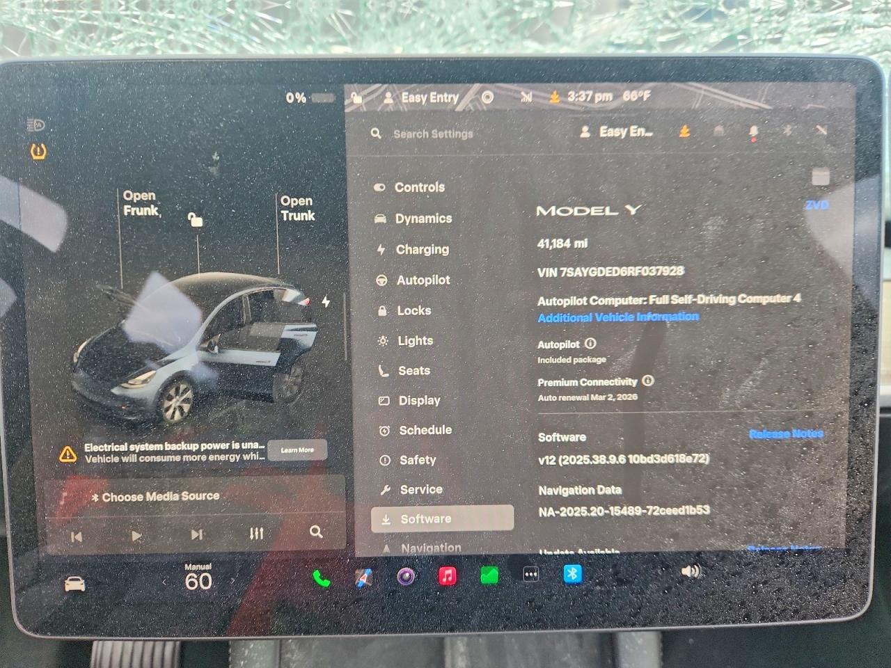 2024 Tesla Model Y - zdjęcie 9
