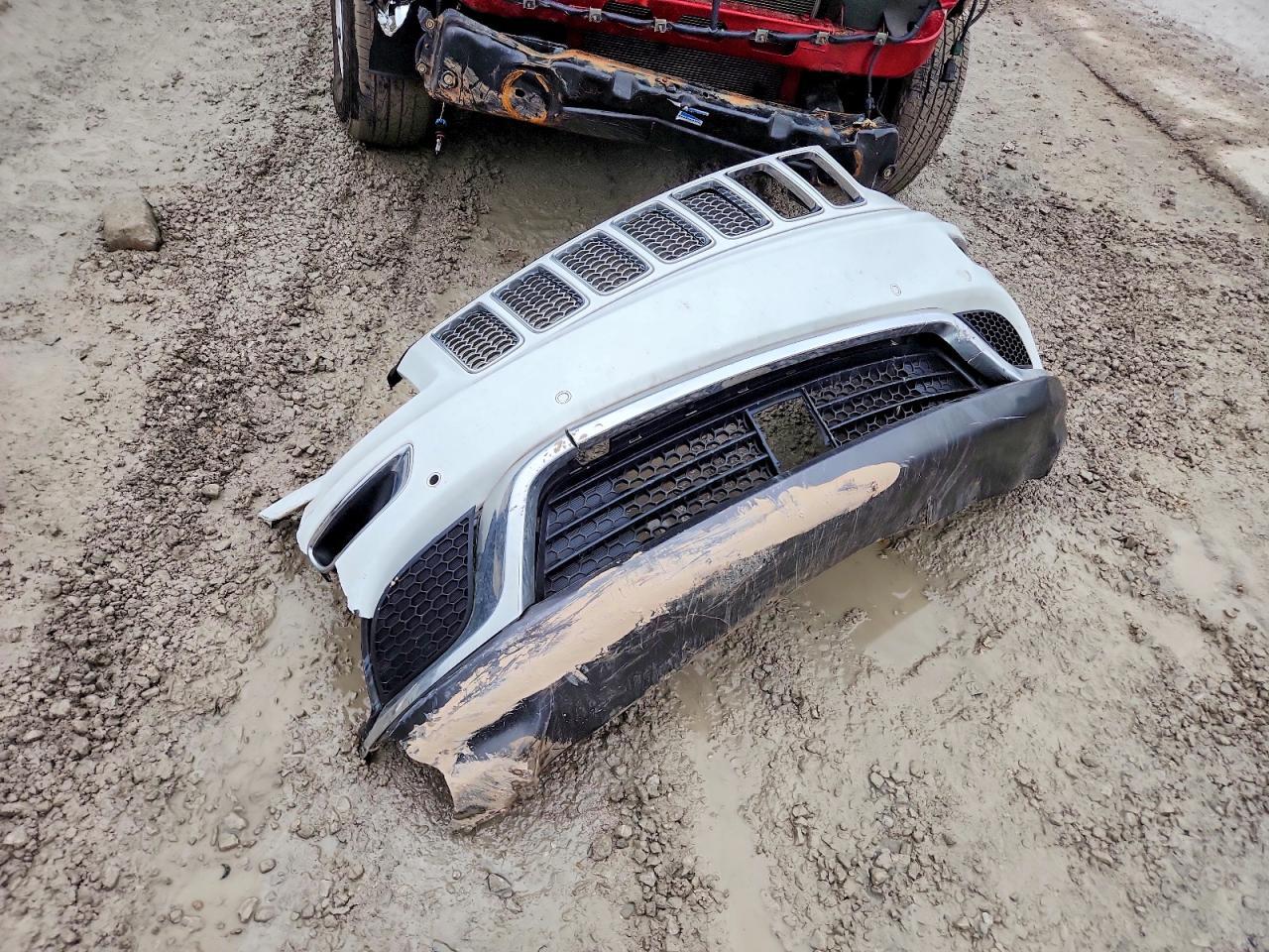 2015 Jeep Grand Cherokee Summit - zdjęcie 13