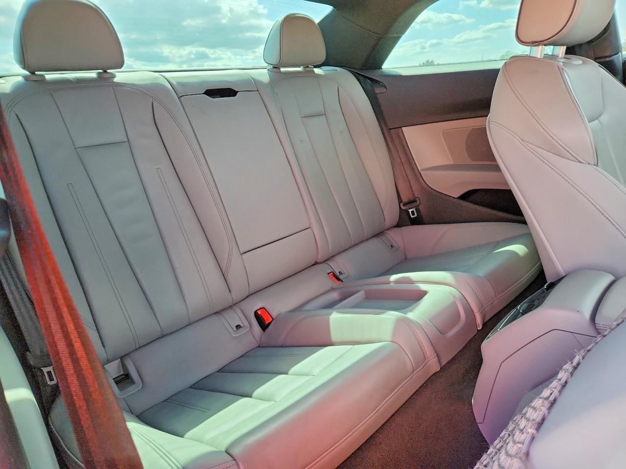 2022 Audi A5 Premium 45 - zdjęcie 10