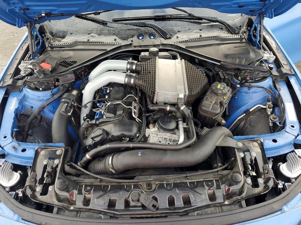 2015 BMW M4 - zdjęcie 11