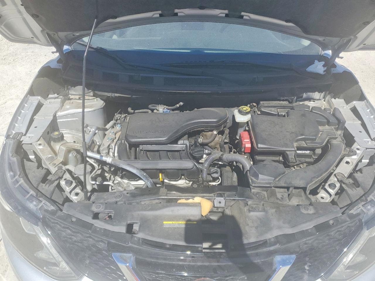 2018 Nissan Rogue Sport Sv - zdjęcie 12