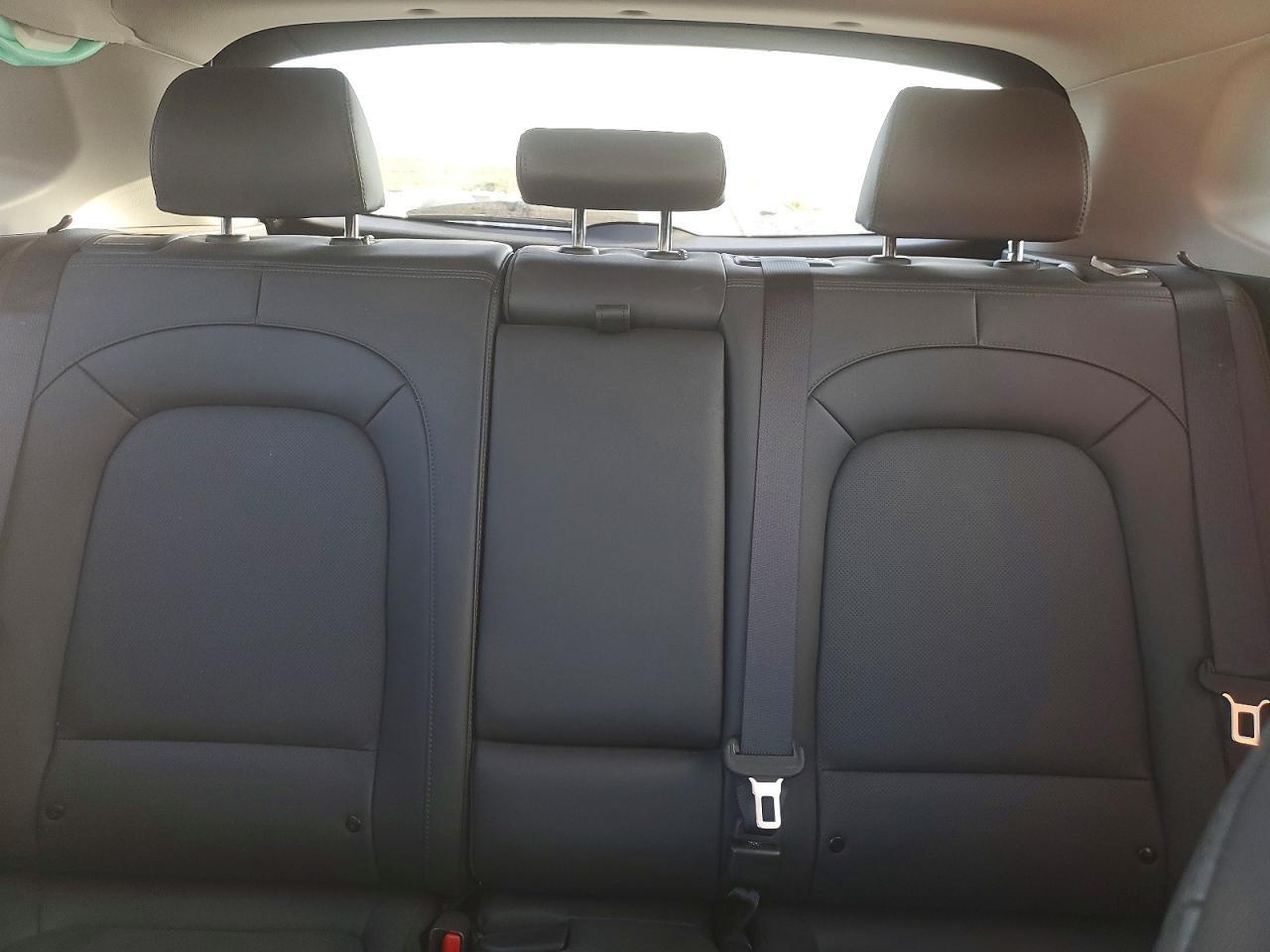 2023 Hyundai Kona Limited - zdjęcie 10