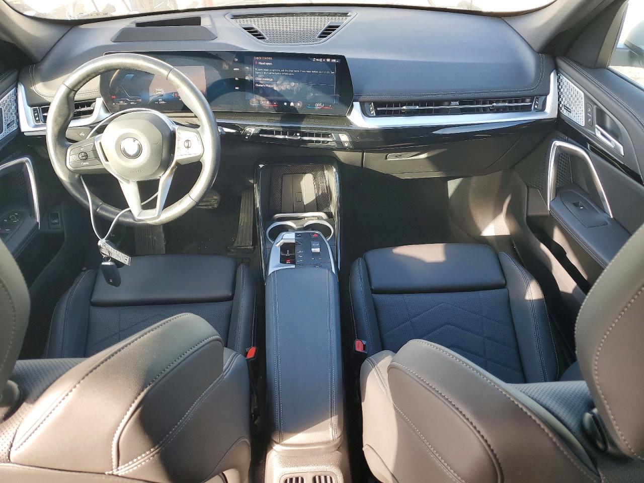 2024 BMW X1 xDrive28I - zdjęcie 8