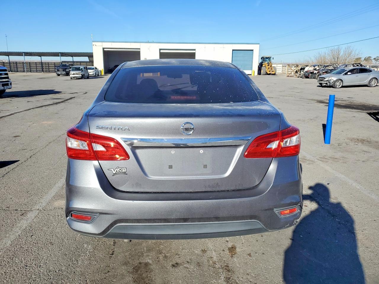 2016 Nissan Sentra S - zdjęcie 6