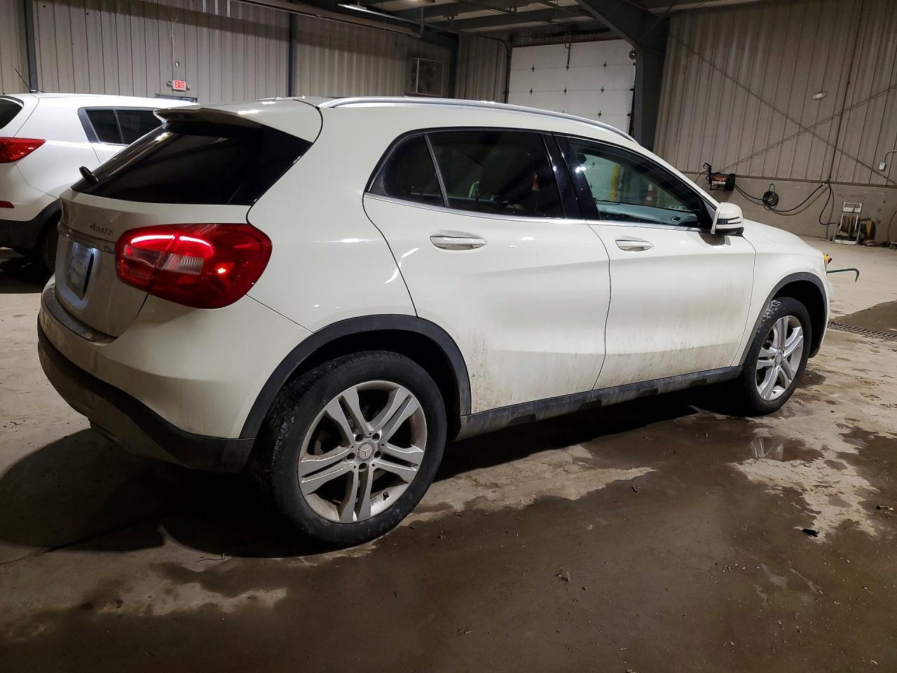 2017 Mercedes-Benz Gla 250 4Matic - zdjęcie 3