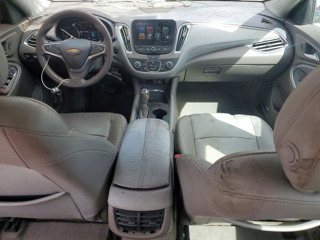 2017 Chevrolet Malibu Lt - zdjęcie 8