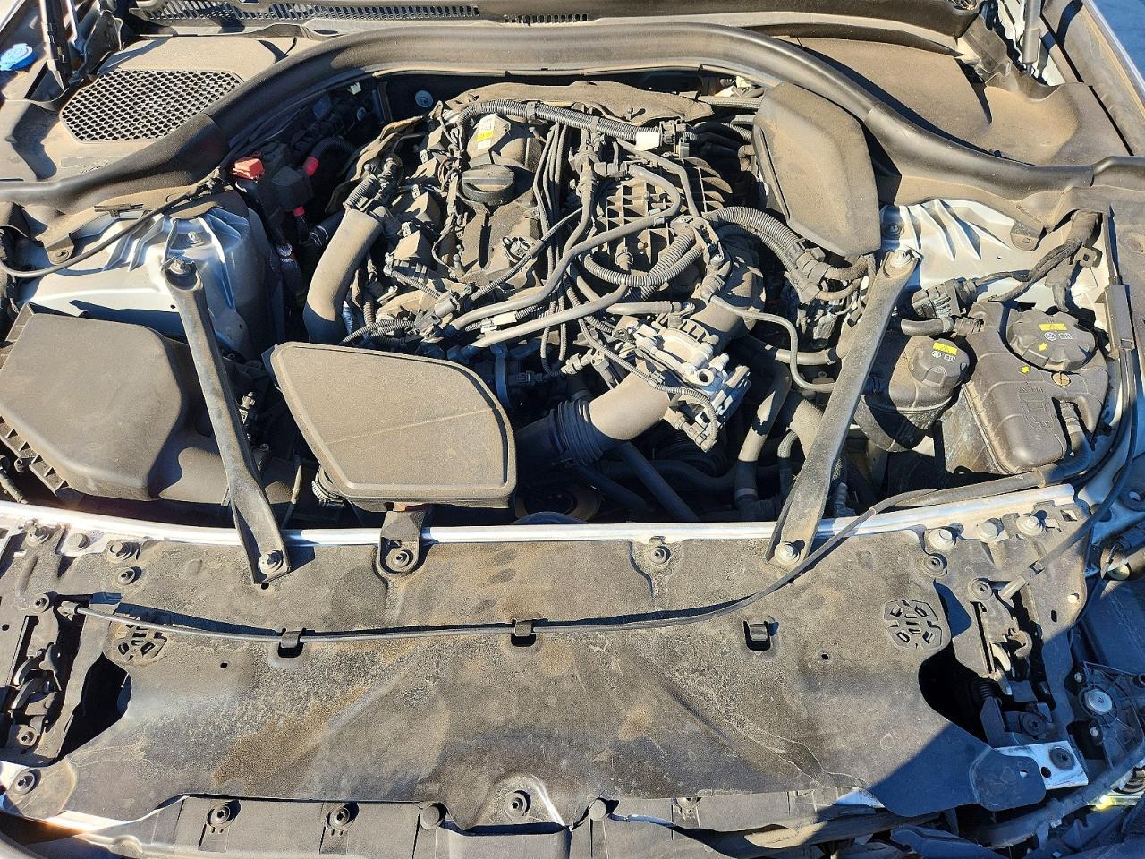 2018 BMW 530 Xi - zdjęcie 11