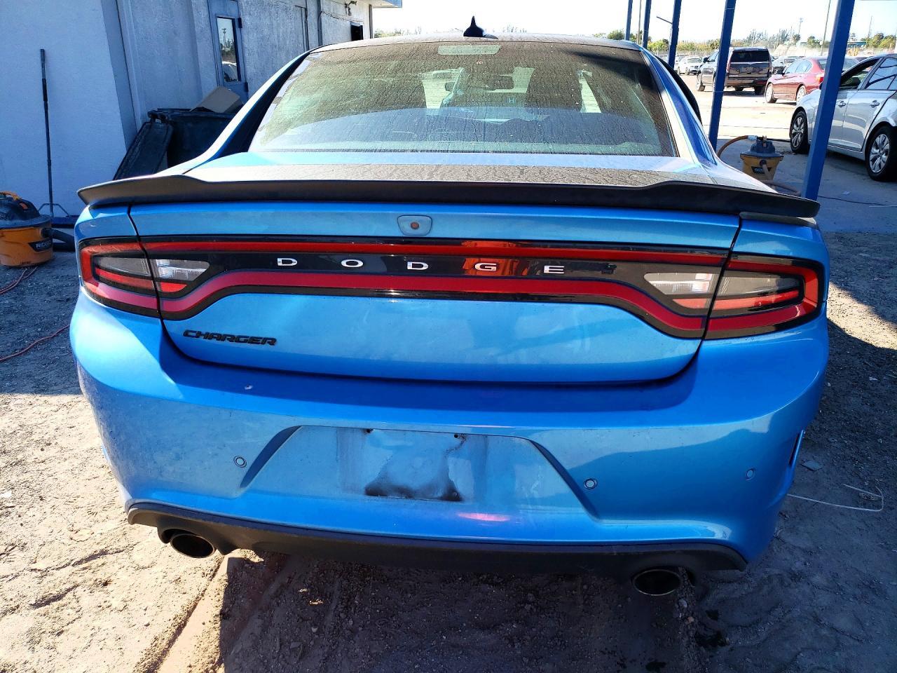 2018 Dodge Charger R/T - zdjęcie 6