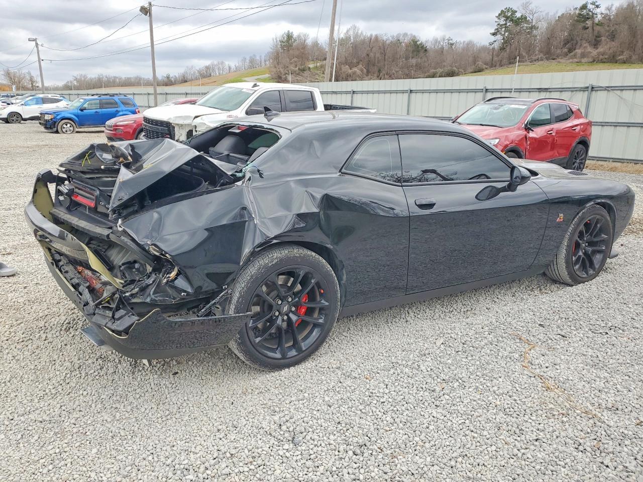 2022 Dodge Challenger R - zdjęcie 3
