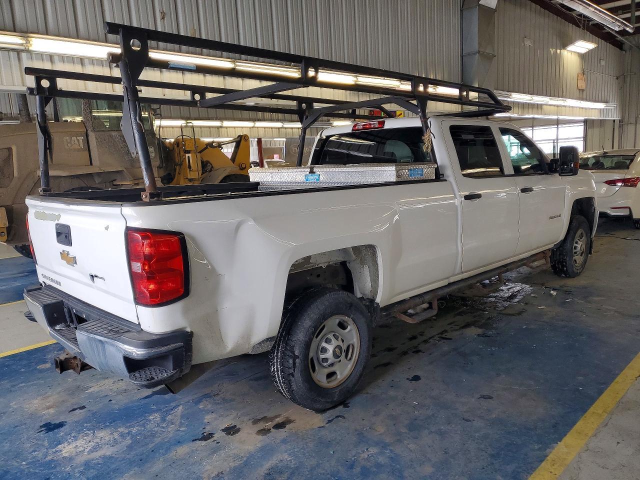 2015 Chevrolet Silverado C2500 Heavy Duty - zdjęcie 3