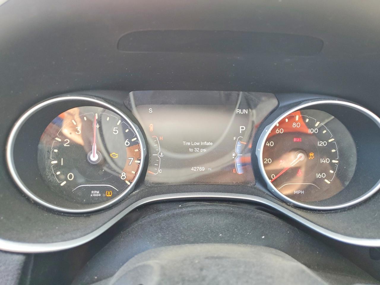 2018 Jeep Compass Latitude - zdjęcie 9