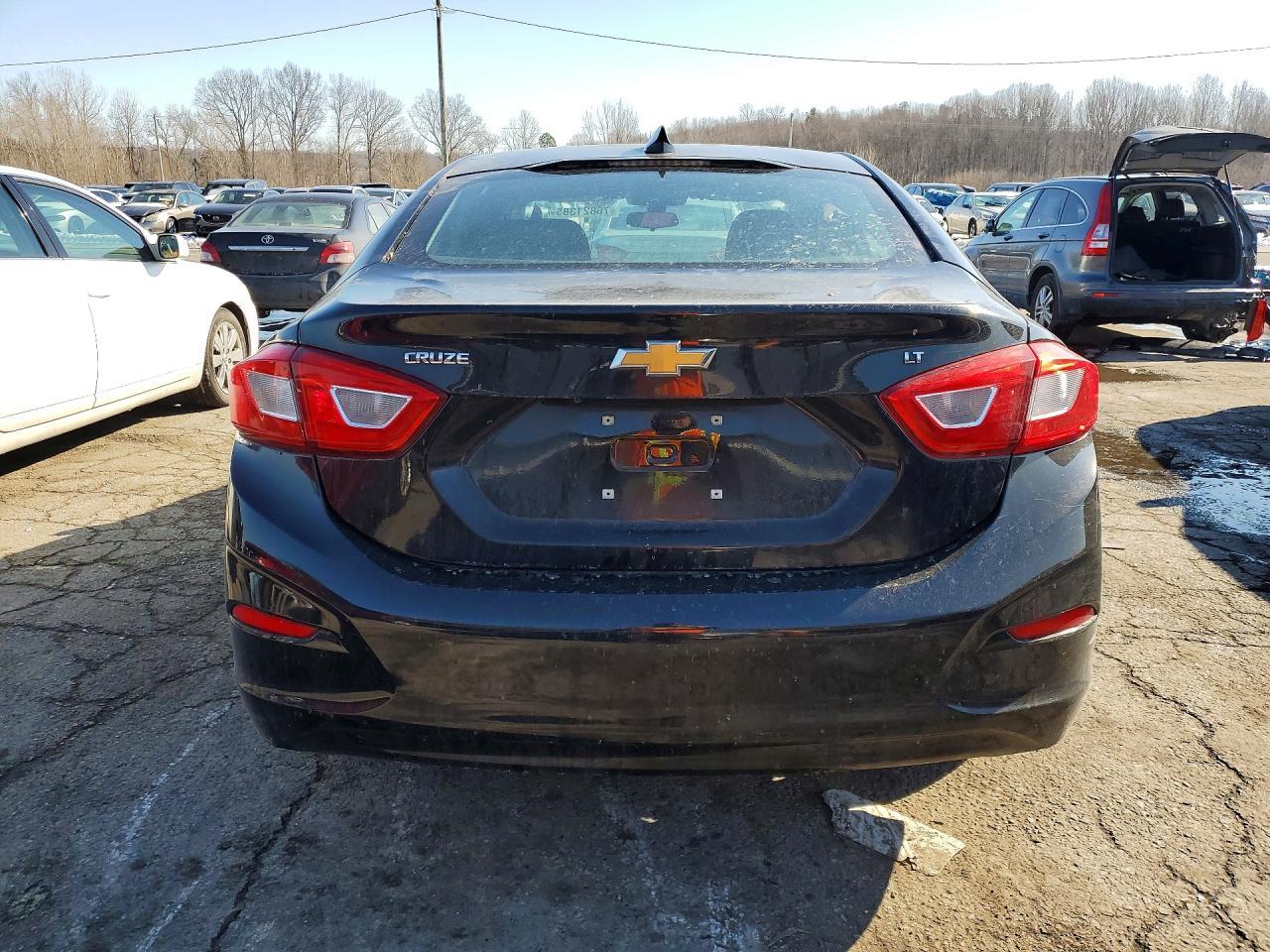 2019 Chevrolet Cruze Lt - zdjęcie 6